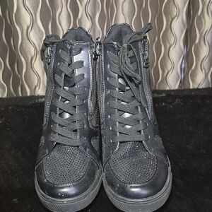 Black Women's High-Top Sneakers